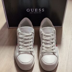 GUESS Men's Lendy White Sneakers